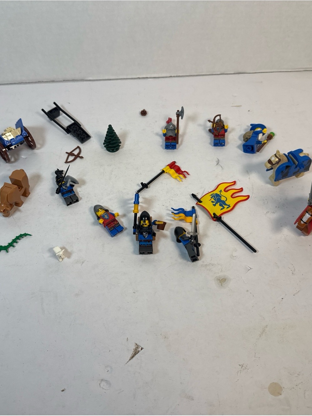 LEGO Castle Knights Minifigure Lot with Horses, Figures ,Weapons & Accessories